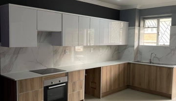 75 Reimar flat, Sunnyside 